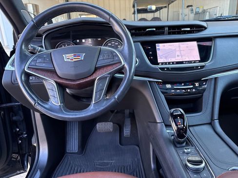 Certified 2023 Cadillac XT5 Premium Luxury w/ Technology Package image 48