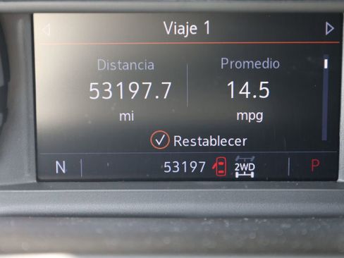 Used 2021 Chevrolet Suburban LT w/ LT Signature Package image 41