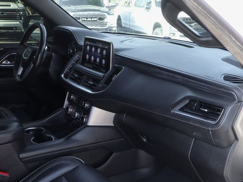 Used 2021 GMC Yukon SLT image 49