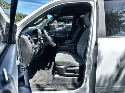 Used 2021 RAM 2500 Big Horn AWD/4WD image 2