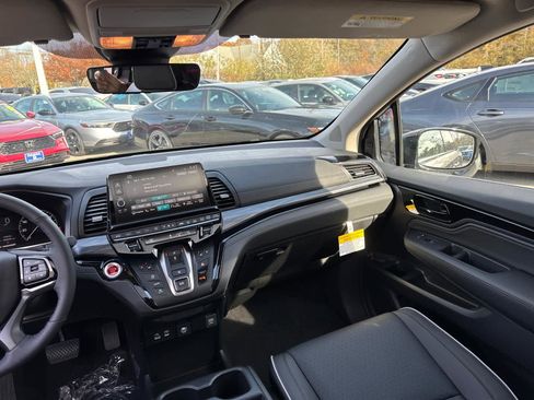 New 2026 Honda Odyssey Elite image 37