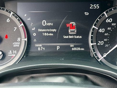 Used 2020 Toyota Highlander XLE image 13