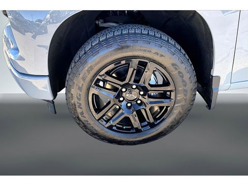 Used 2025 Chevrolet Silverado 1500 Custom w/ Turbomax Blackout Package image 32