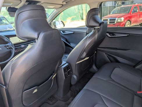 Certified 2023 Kia Niro Wind image 14