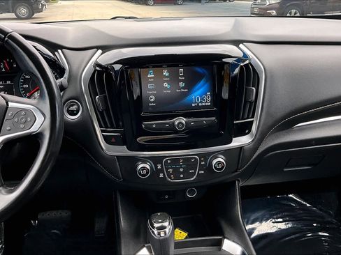 Used 2019 Chevrolet Traverse LT FWD image 7