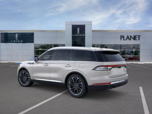 New 2025 Lincoln Aviator Reserve w/ Equipment Group 201A image 4