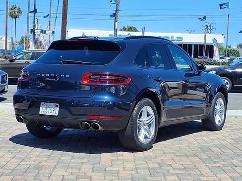 Used 2015 Porsche Macan S w/ Infotainment Package AWD/4WD image 4