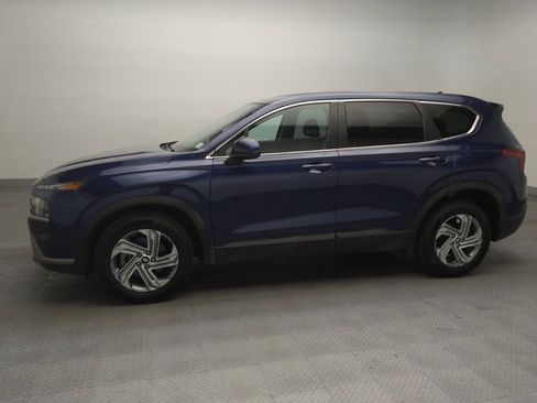 Used 2021 Hyundai Santa Fe SE FWD image 2