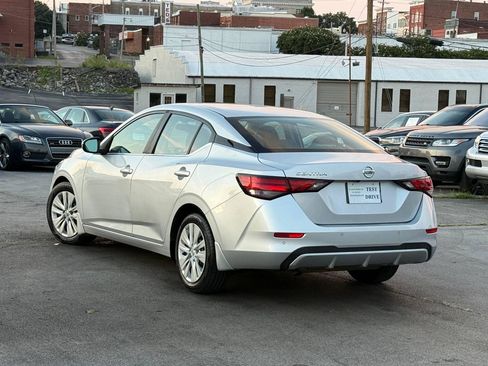 Used 2020 Nissan Sentra S w/ Lighting Package FWD image 4