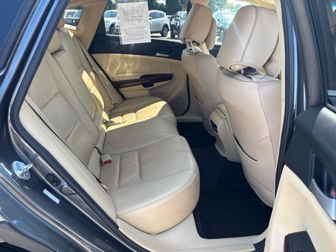 Used 2010 Honda Crosstour EX-L image 22