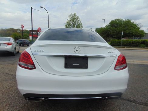 Used 2016 Mercedes-Benz C 300 4MATIC Sedan image 36