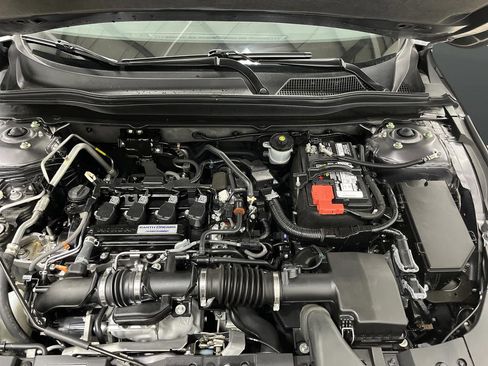 Used 2019 Honda Accord LX image 32