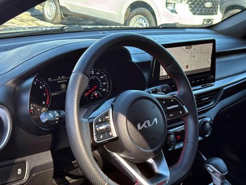 Used 2023 Kia Forte GT image 10