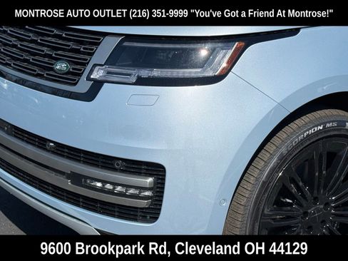 New 2026 Land Rover Range Rover Long Wheelbase SE AWD/4WD image 9