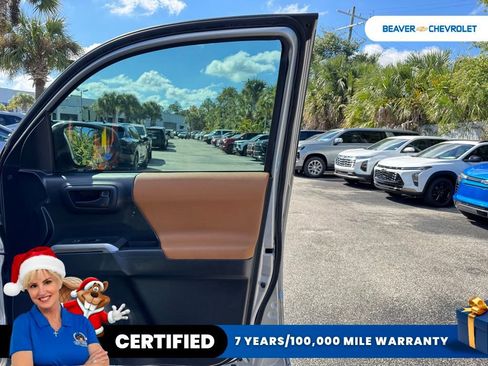 Used 2018 Toyota Tacoma SR5 image 30