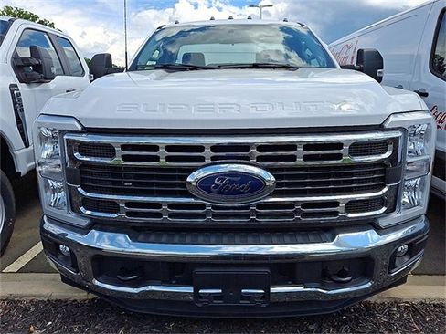 New 2023 Ford F350 XL w/ XL Chrome Package image 2