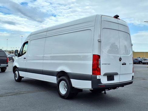 New 2025 Mercedes-Benz Sprinter 3500 image 6
