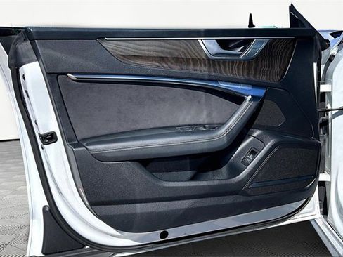 Used 2023 Audi A7 3.0T Prestige w/ Luxury Package image 18