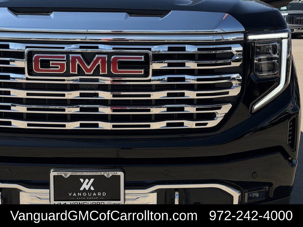 New 2026 GMC Sierra 1500 Denali w/ Denali Reserve Package AWD/4WD image 8
