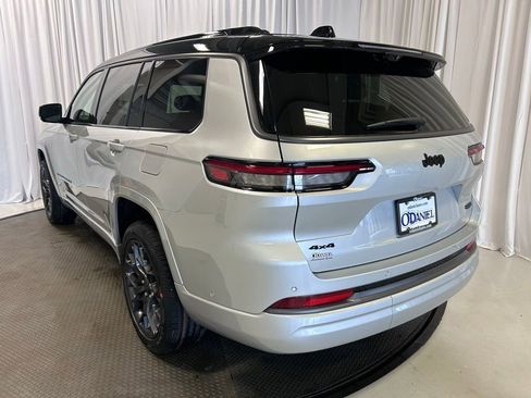 New 2026 Jeep Grand Cherokee L Summit AWD/4WD image 28