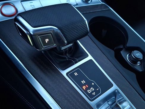 Used 2020 Audi S6 Premium Plus image 12