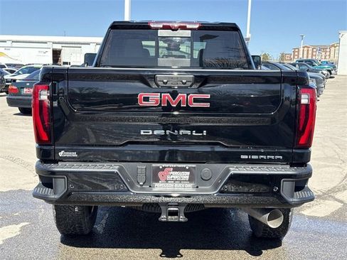 New 2026 GMC Sierra 2500 Denali w/ Denali Reserve Package image 4