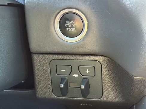 Used 2024 Toyota Tundra Platinum image 24