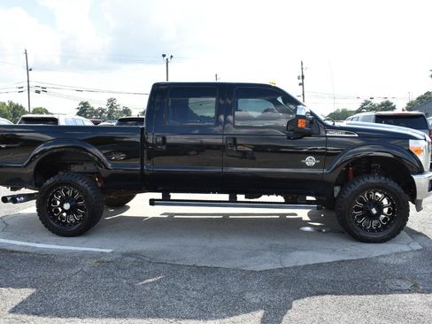 Used 2016 Ford F250 Lariat w/ Lariat Ultimate Package AWD/4WD image 5