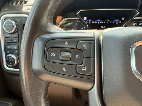 Used 2023 GMC Sierra 2500 Denali w/ Denali Ultimate Package AWD/4WD image 16