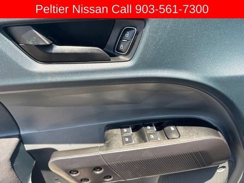 Used 2024 Ford Maverick XL FWD image 11