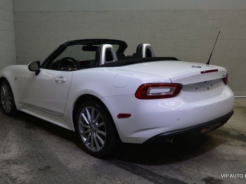 Used 2017 FIAT 124 Spider Lusso image 7