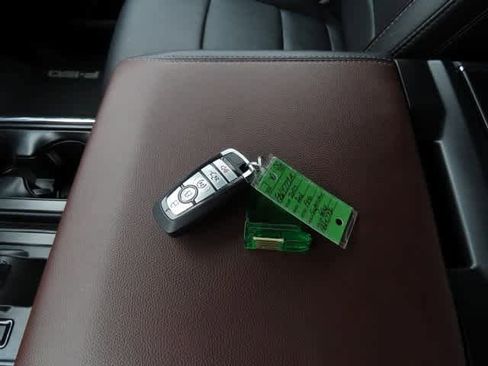 Used 2023 Ford F150 Lariat w/ Equipment Group 502A High image 32