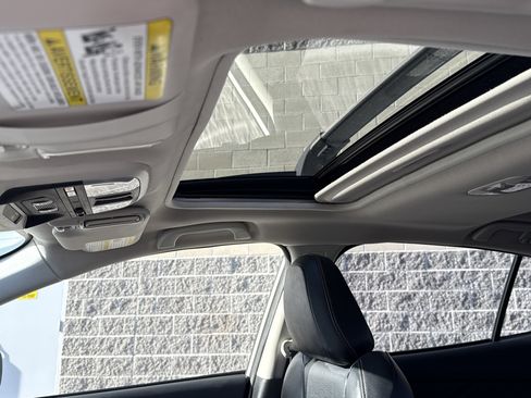 Used 2022 Subaru Crosstrek 2.5i Limited w/ Moonroof Package 2 image 36