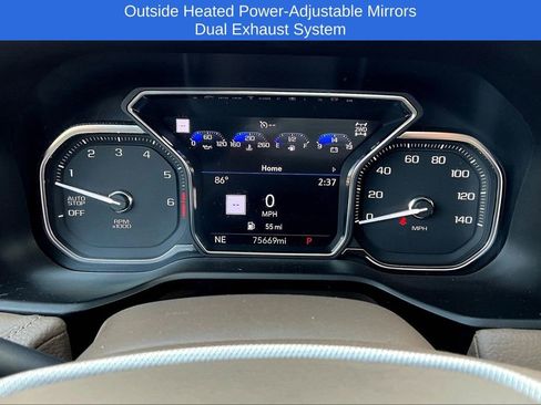 Used 2021 GMC Yukon Denali w/ Denali Premium Package AWD/4WD image 17