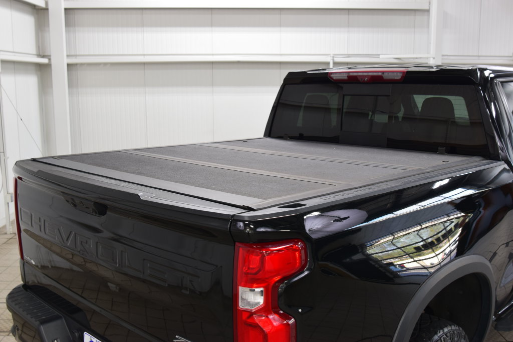 Used 2023 Chevrolet Silverado 1500 ZR2 w/ Technology Package AWD/4WD image 28