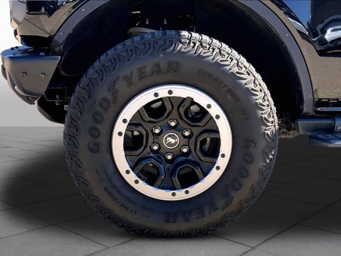 Used 2022 Ford Bronco Badlands AWD/4WD image 10