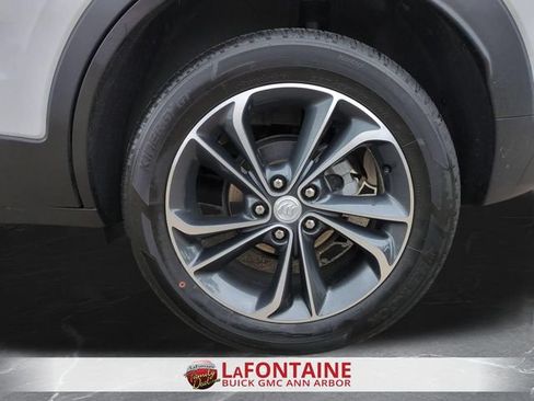 Used 2023 Buick Encore GX Select w/ Safety Package II AWD/4WD image 40