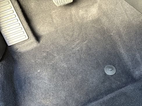 Used 2021 Ford Edge Titanium w/ Equipment Group 301A image 17