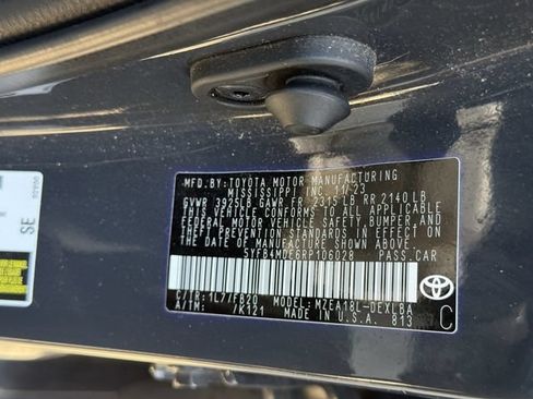 Used 2024 Toyota Corolla LE FWD image 32