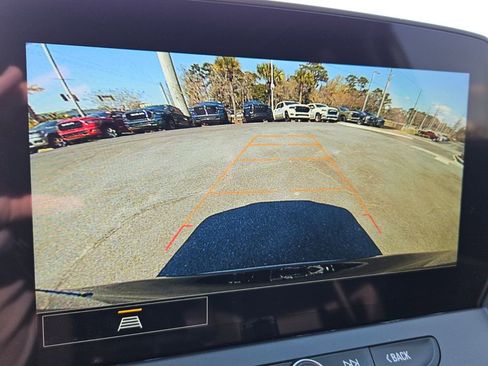 Used 2024 Chevrolet Blazer LT w/ Convenience Package FWD image 18