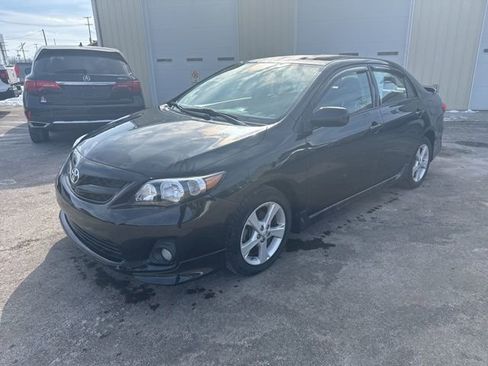 Used 2012 Toyota Corolla S image 7