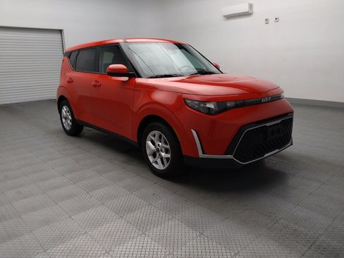 Used 2024 Kia Soul LX w/ Option Group 015 image 13