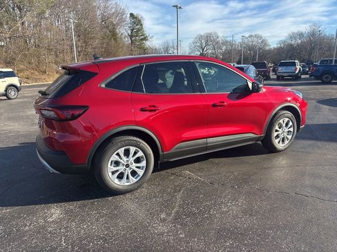 New 2025 Ford Escape Active w/ Active Premium Tech Pack image 7