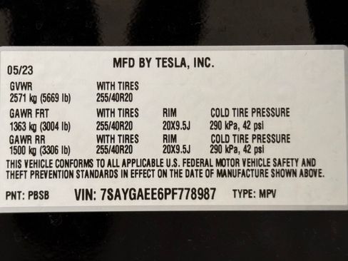 Used 2023 Tesla Model Y Long Range AWD/4WD image 56