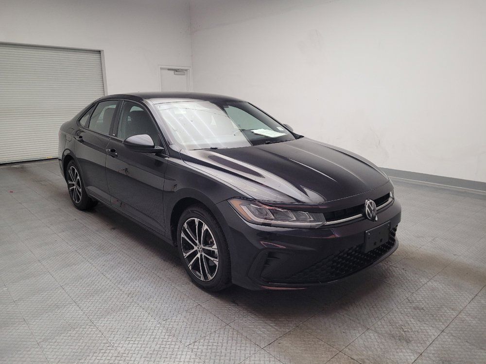 Used 2025 Volkswagen Jetta Sport FWD image 13