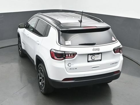 New 2026 Jeep Compass Limited AWD/4WD image 43