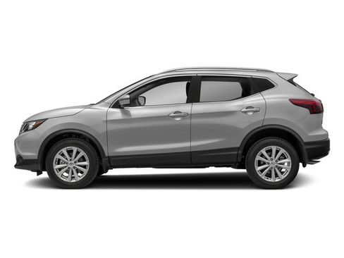 Used 2018 Nissan Rogue Sport SV w/ SV Technology Package AWD/4WD image 6