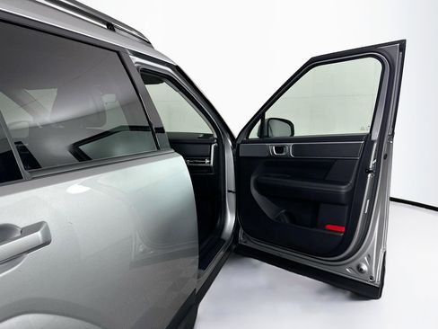 Used 2025 Hyundai Santa Fe SEL AWD/4WD image 32
