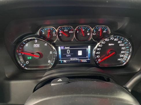 Used 2017 GMC Yukon SLT image 38