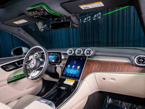New 2026 Mercedes-Benz GLC 300 4MATIC image 4
